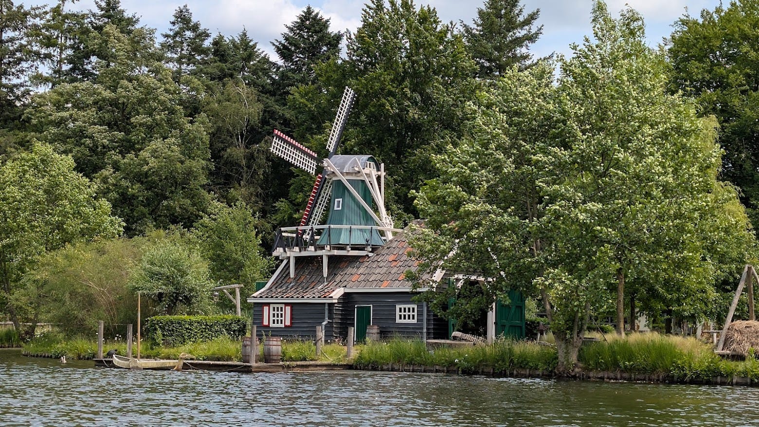 Beekse Bergen Lake Resort